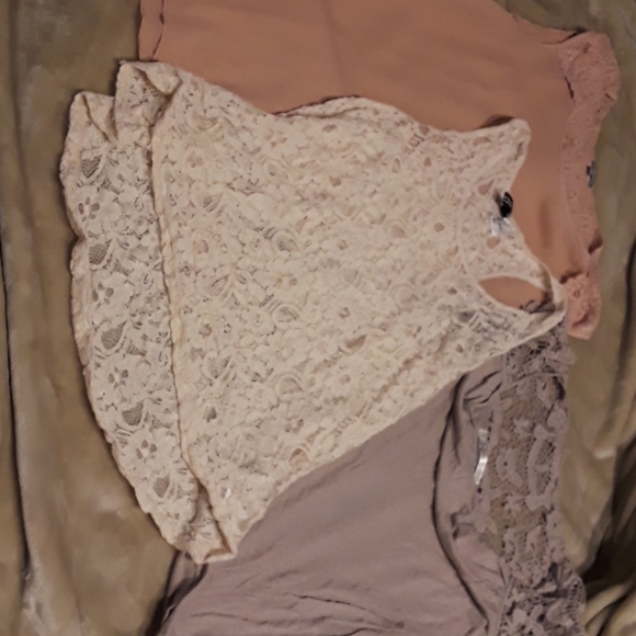 Trendy juniors lacy tanks. - Picture 1 of 3